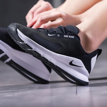NIKE耐克女鞋休闲鞋RIVAH舒适网面透气跑步运动鞋AH6774